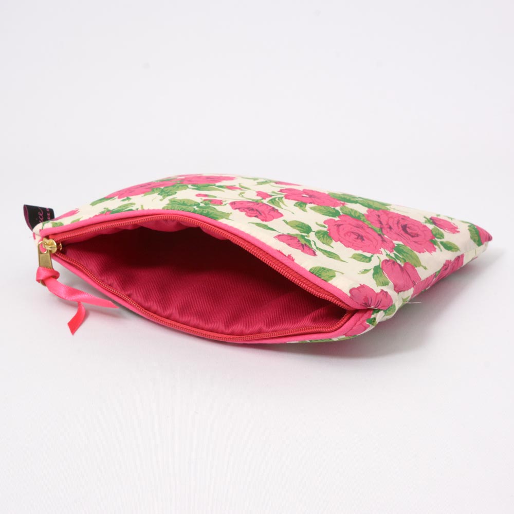 アリスキャロライン リバティ タナローン ミディアムフラットポーチ 小物入れ