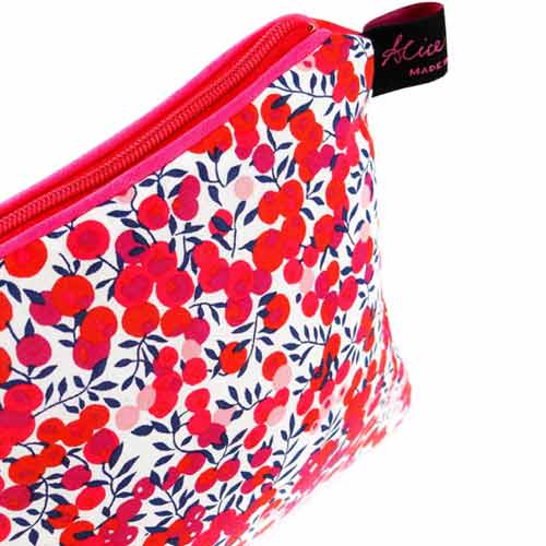 アリスキャロライン リバティ タナローン ミディアムフラットポーチ 小物入れ