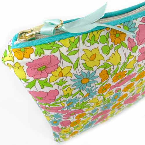 リバティ タナローン アリスキャロライン 小物入れ ポーチ Poppy&Daisy ポピーアンドデイジー