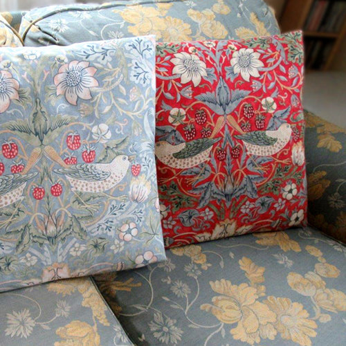 イギリス製 英国製 ウィリアムモリス クッションカバー ストロベリーシーフ いちご泥棒