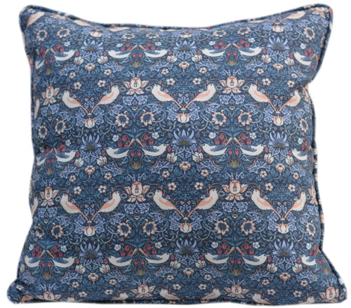 ウィリアムモリス パイピングクッションカバー いちご泥棒