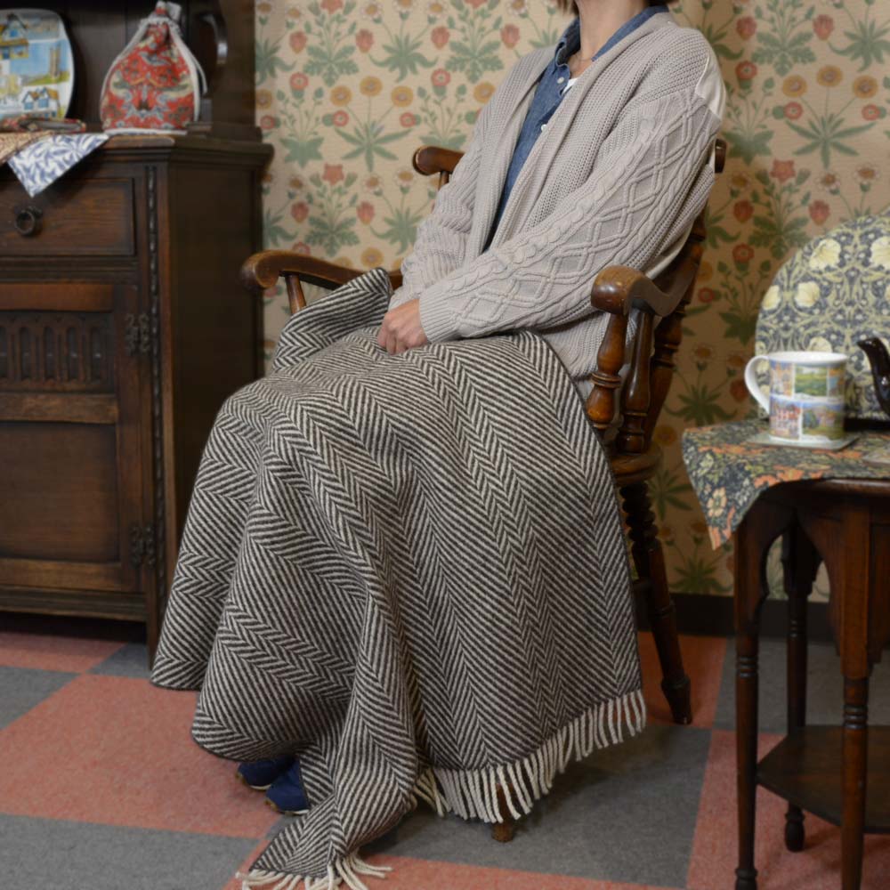 英国製 ジェイコブウール ひざ掛け ダークブラウン Herringbone 高級 ギフト プレゼント