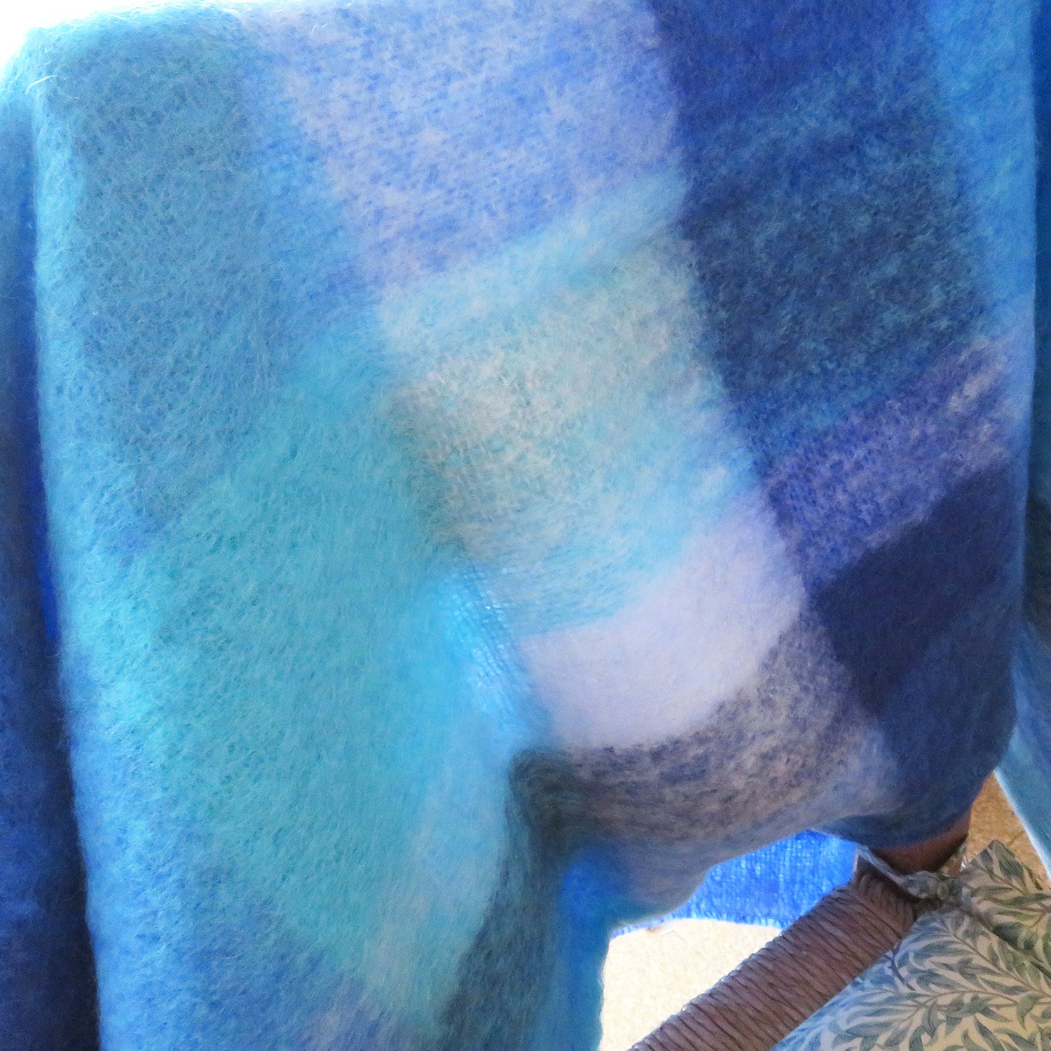 Cape Mohair ケープモヘヤ ひざ掛け ストール Blues アンゴラ山羊 ふわふわ ブルー