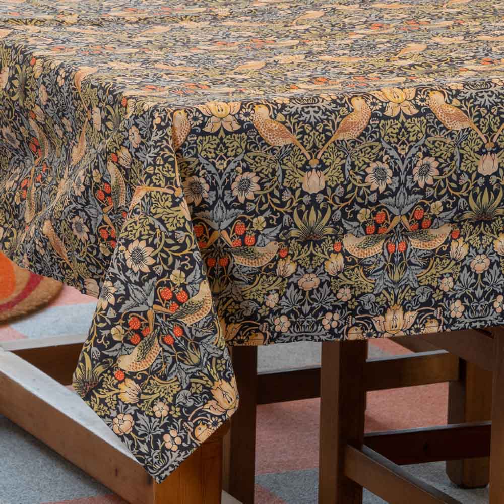 ウィリアムモリス コットン テーブルクロス 長方形 円形 Strawberry Thief Blue LBTBCCT3N