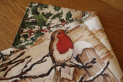 クリスマス サミュエルラモント 小鳥 ロビン ヨーロッパコマドリ イギリスで最も愛される小鳥 鳥 雪 ふきん ランチョンマット タペストリー