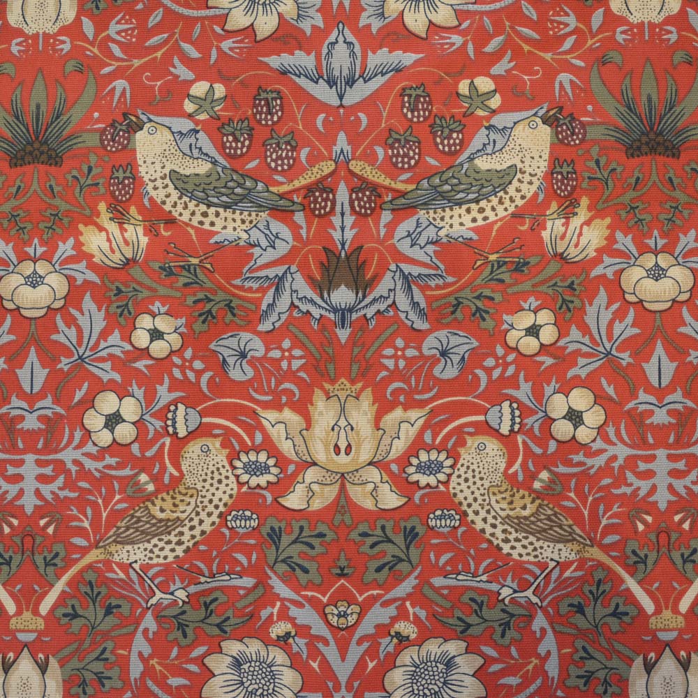 ウィリアム・モリス(William Morris)のコットンテーブルクロス。strawberry thief red(ストロベリーシーフ・レッド/いちご泥棒)の柄の画像。複数サイズの商品で使える共通画像。