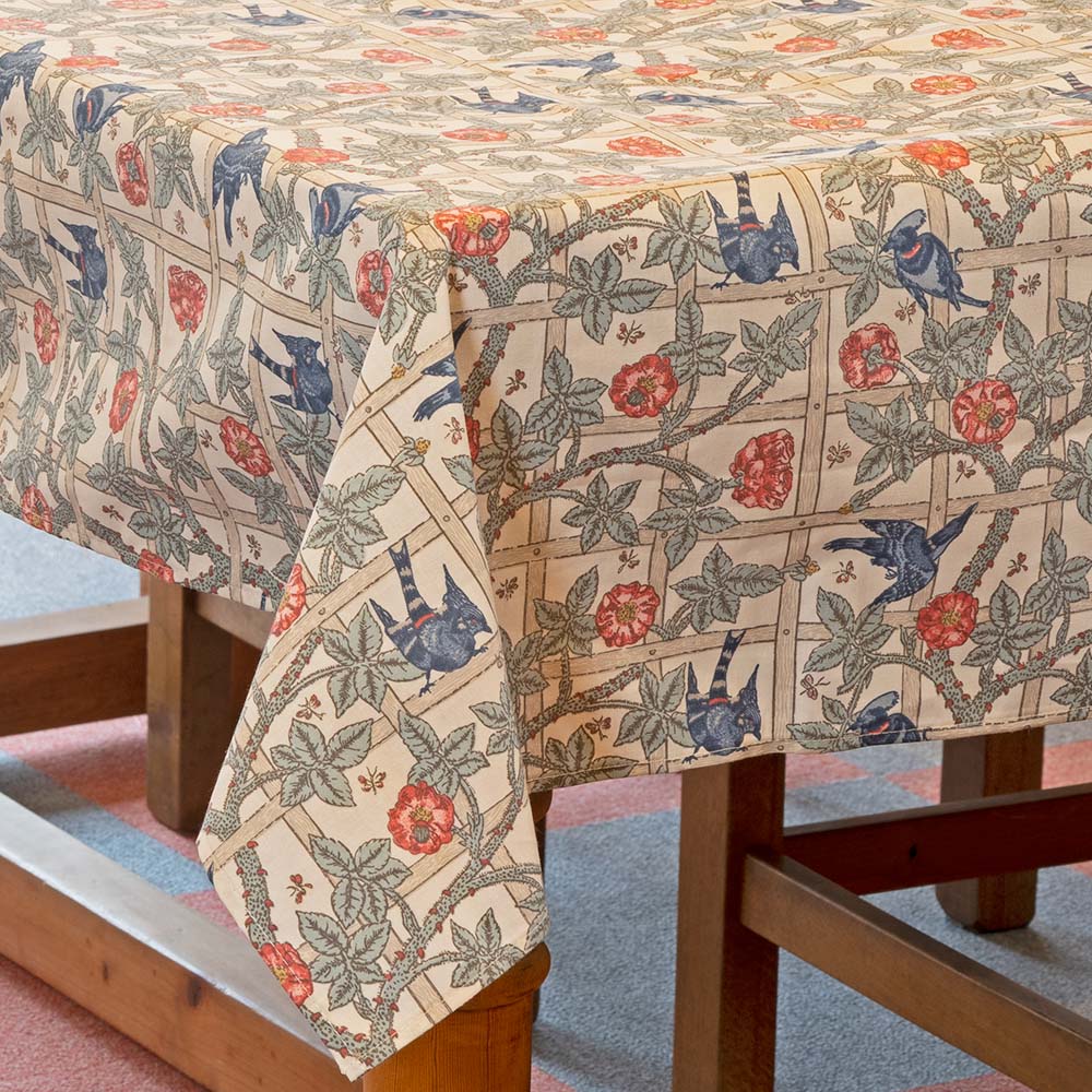 ウィリアム・モリス（William Morris）のコットンテーブルクロス。trellis（トレリス）の柄の画像。複数サイズの商品で使用される共通画像。
